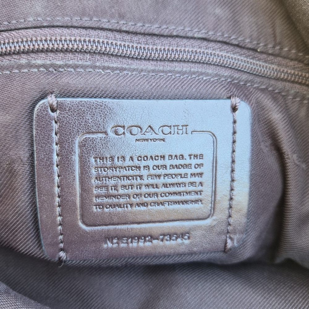 Coach Dalton 31 Black Pebbled Leather Bag - Picture 11 of 13